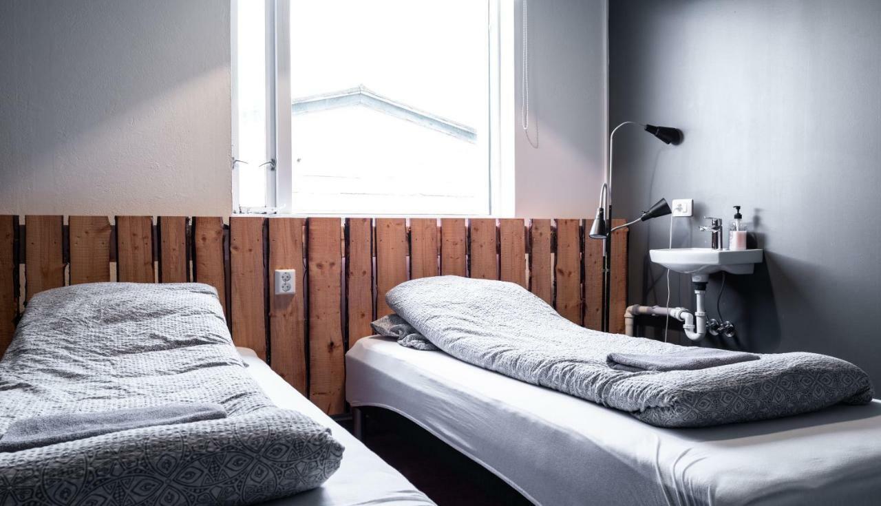 Au44 Hostel Selfoss Exterior photo